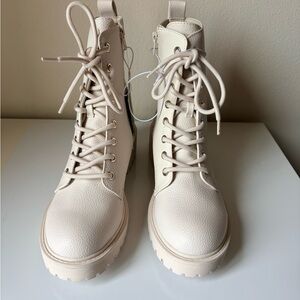 Cream Lace-Up Winter Boots
